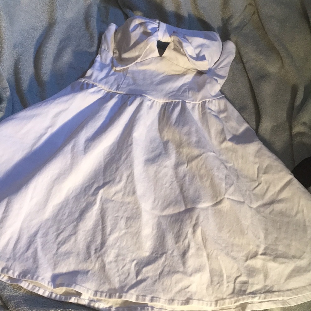 Strapless dress